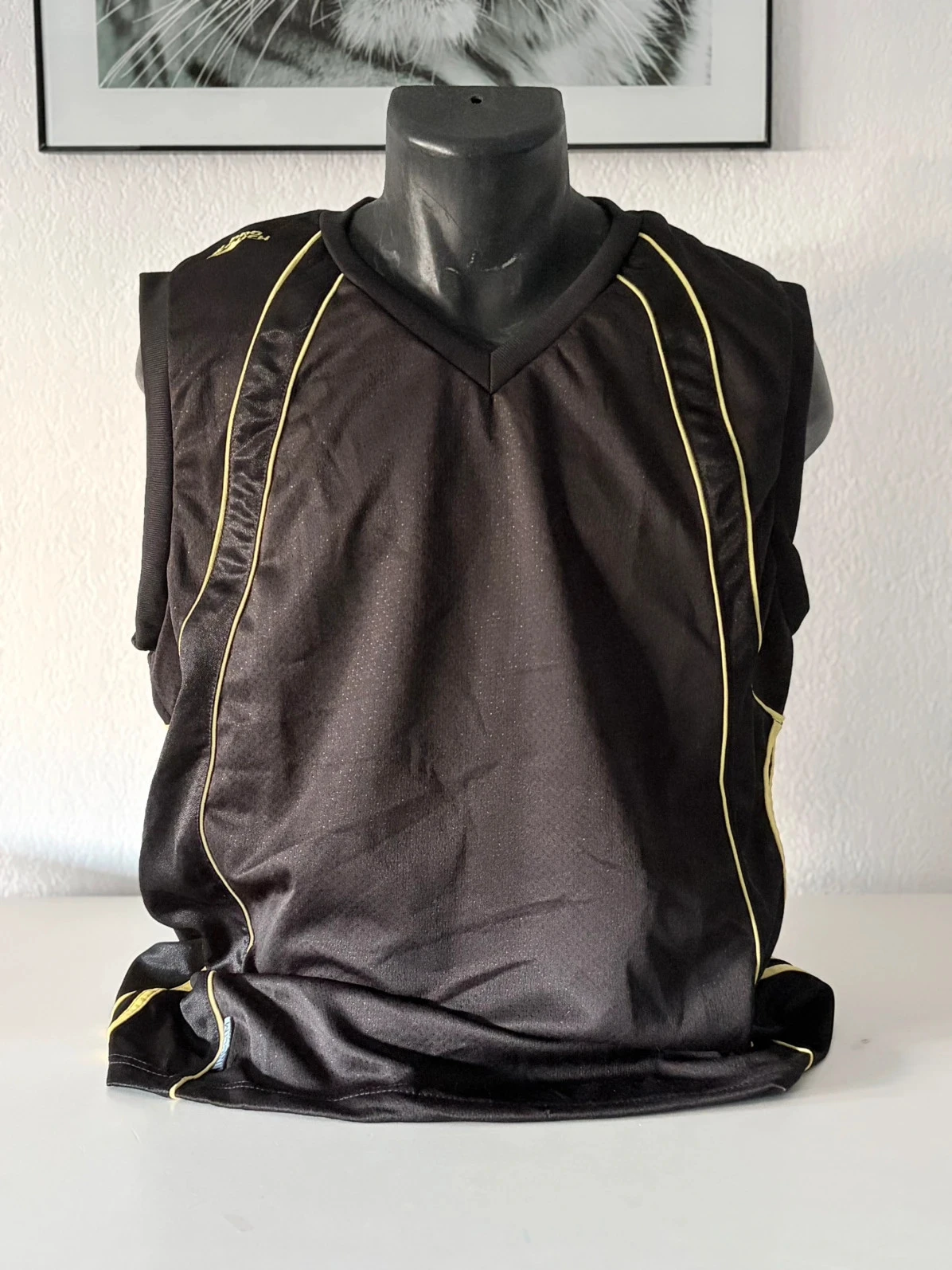Black yellow basketball jersey Pro Touch sleeveless 100% polyester men's L new with tag – photo 2